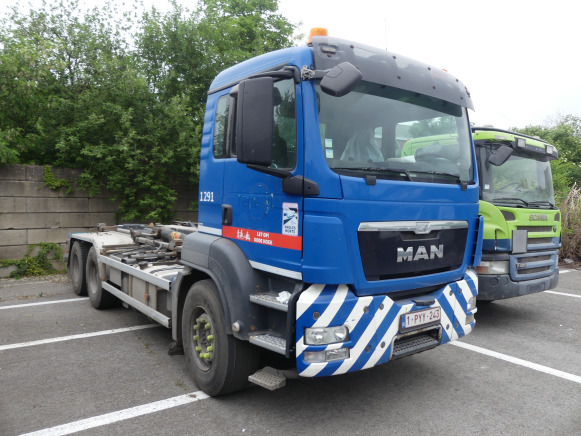 REF:1291 - Camion porte container MAN TGS (2014-500.187 km) - Camion porte-conteneur/ Caisse mobile: photos 2 REF:1291 - Camion porte container MAN TGS (2014-500.187 km) - Camion porte-conteneur/ Caisse mobile: photos 2