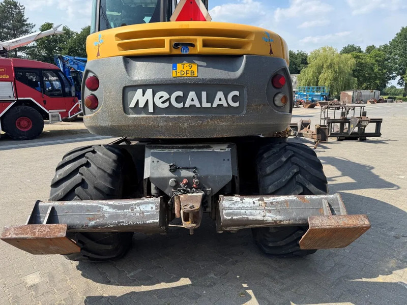 Mecalac 714MW FULL ATTACHMENTS OVERCOMPLEET !!! - Pelle sur pneus: photos 5 Mecalac 714MW FULL ATTACHMENTS OVERCOMPLEET !!! - Pelle sur pneus: photos 5