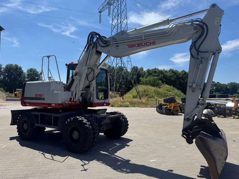 Takeuchi TB1160W - Pelle sur pneus: photos 5 Takeuchi TB1160W - Pelle sur pneus: photos 5