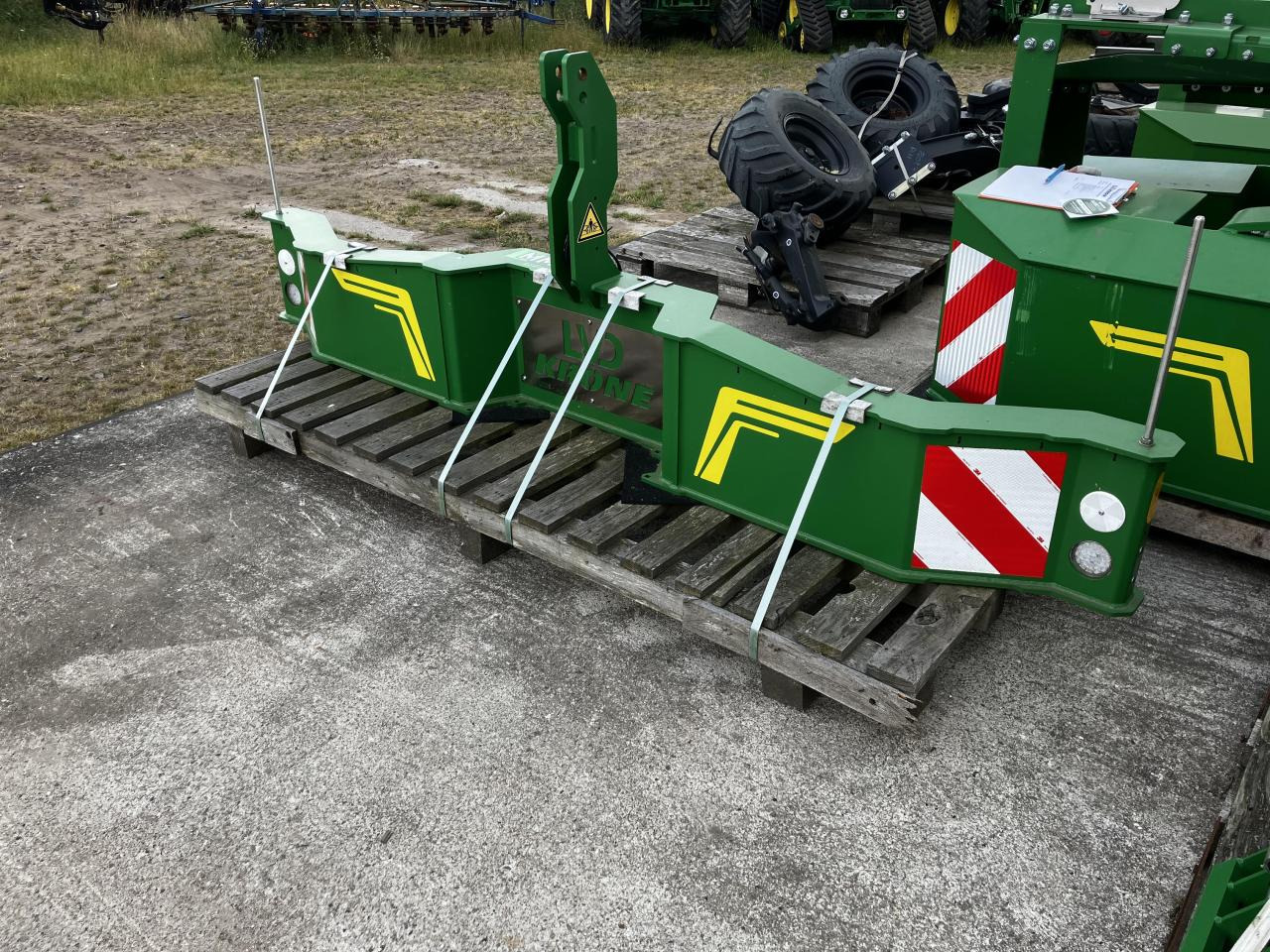 Sonstige / Other MMS Agriline SafetyBumper 2800 - Accessoire: photos 1 Sonstige / Other MMS Agriline SafetyBumper 2800 - Accessoire: photos 1