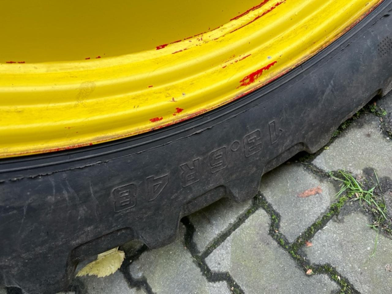 Alliance 13.6R48 inkl. KN Kupplung - Pneu pour Machine agricole: photos 4 Alliance 13.6R48 inkl. KN Kupplung - Pneu pour Machine agricole: photos 4