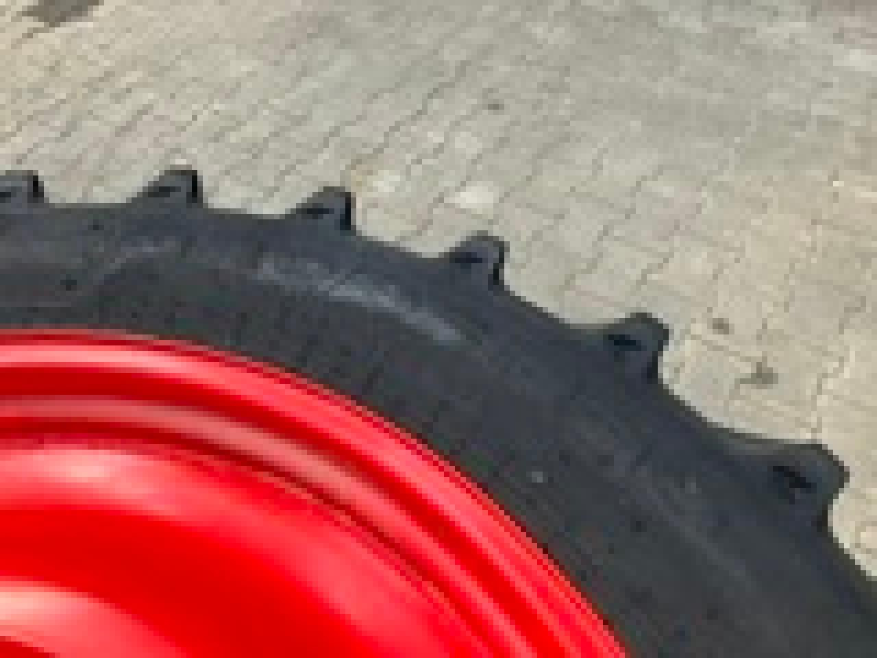 Alliance 320/85R38 - Pneu pour Machine agricole: photos 1 Alliance 320/85R38 - Pneu pour Machine agricole: photos 1