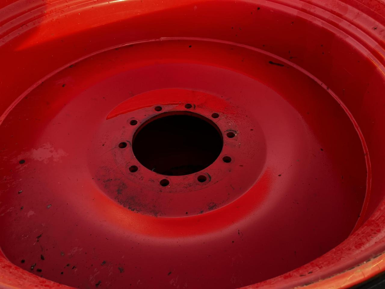 Alliance 520/85R46 VF - Pneu pour Machine agricole: photos 4 Alliance 520/85R46 VF - Pneu pour Machine agricole: photos 4