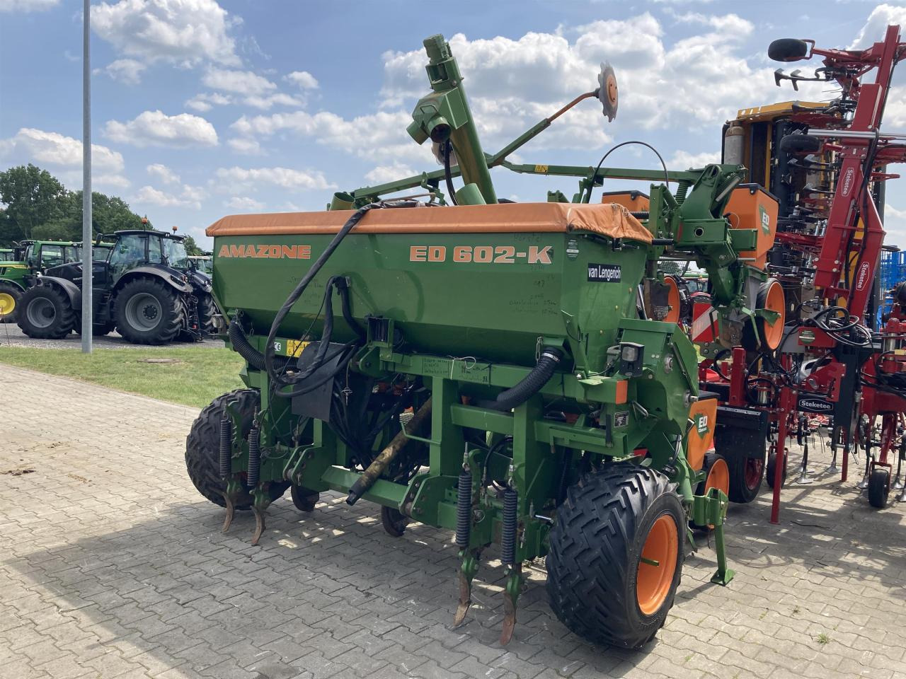 Amazone ED602K - Semoir monograine: photos 1 Amazone ED602K - Semoir monograine: photos 1