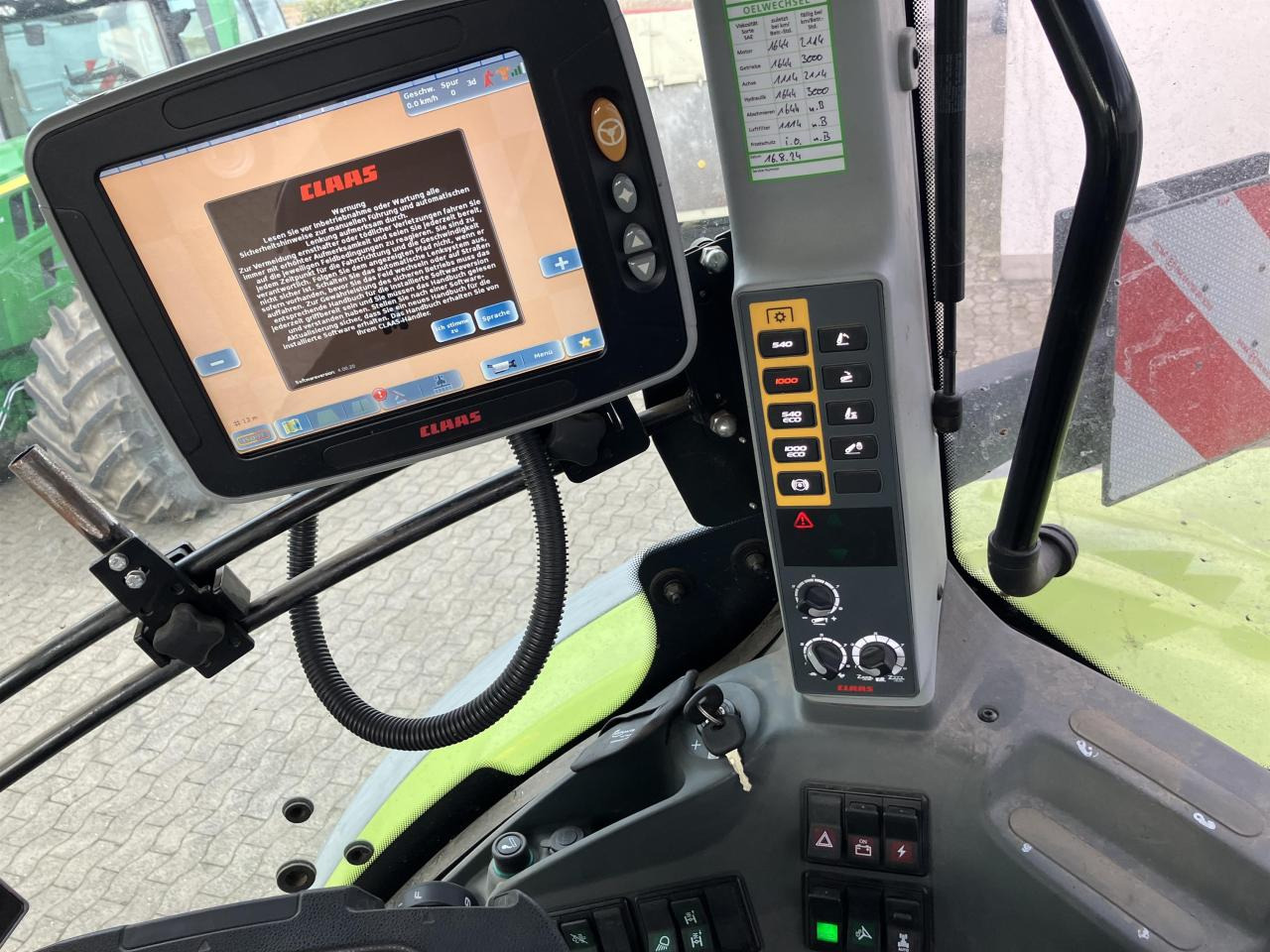 Tracteur agricole CLAAS Arion 660 C Matic: photos 14