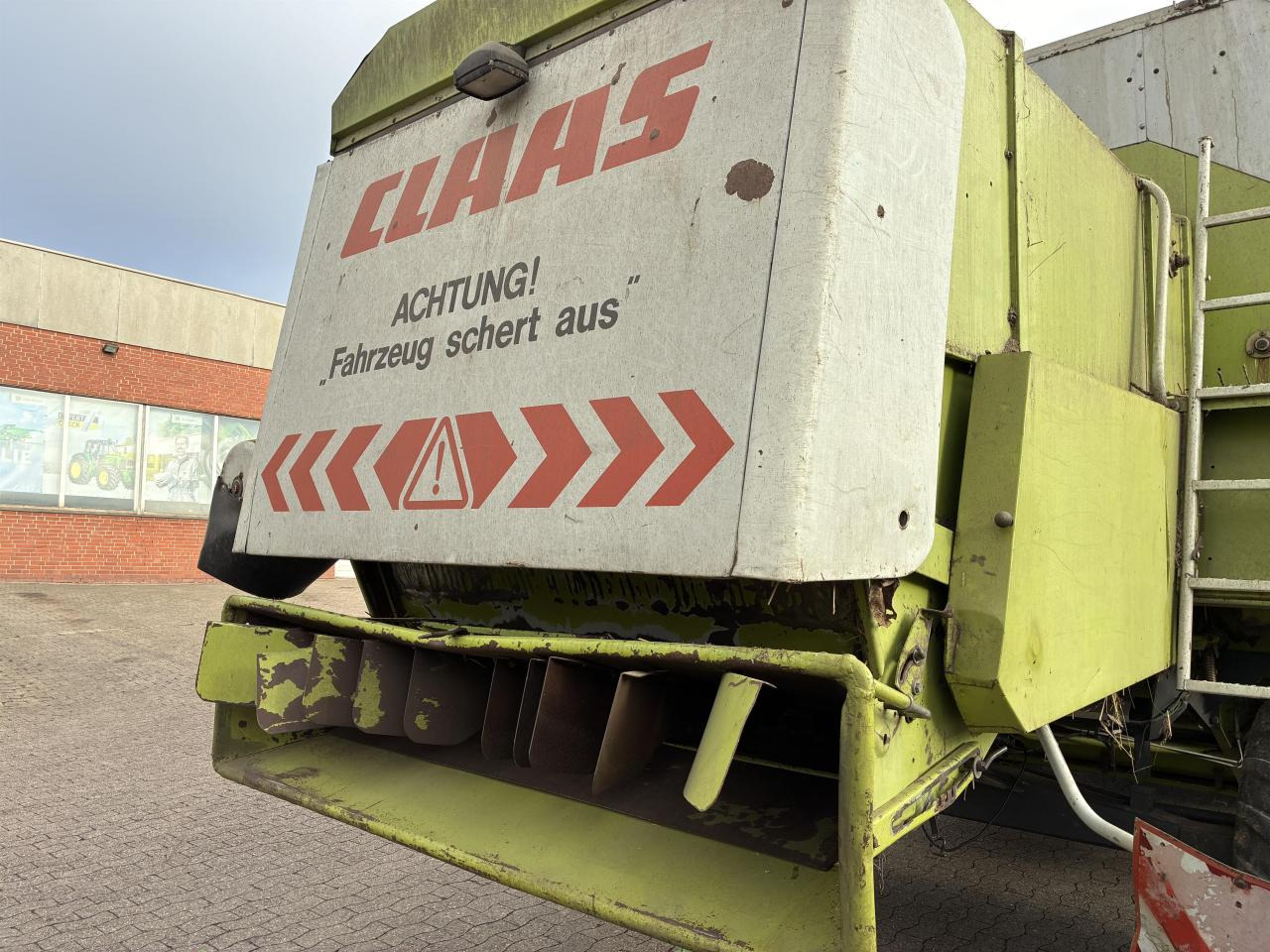 CLAAS DO 108 SL Maxi 3D - Moissonneuse-batteuse: photos 5 CLAAS DO 108 SL Maxi 3D - Moissonneuse-batteuse: photos 5