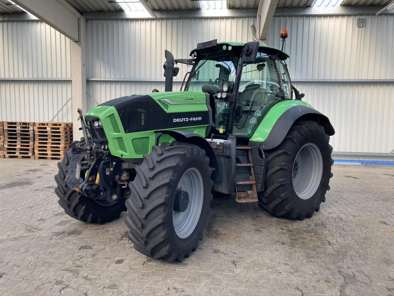 Deutz-Fahr 7250 TTV - Tracteur agricole: photos 1 Deutz-Fahr 7250 TTV - Tracteur agricole: photos 1