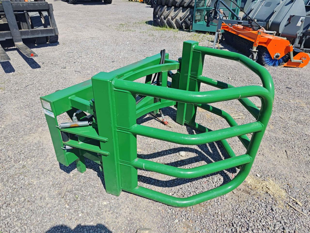 Düvelsdorf DRB Euro - Chargeur frontal pour tracteur: photos 1 Düvelsdorf DRB Euro - Chargeur frontal pour tracteur: photos 1