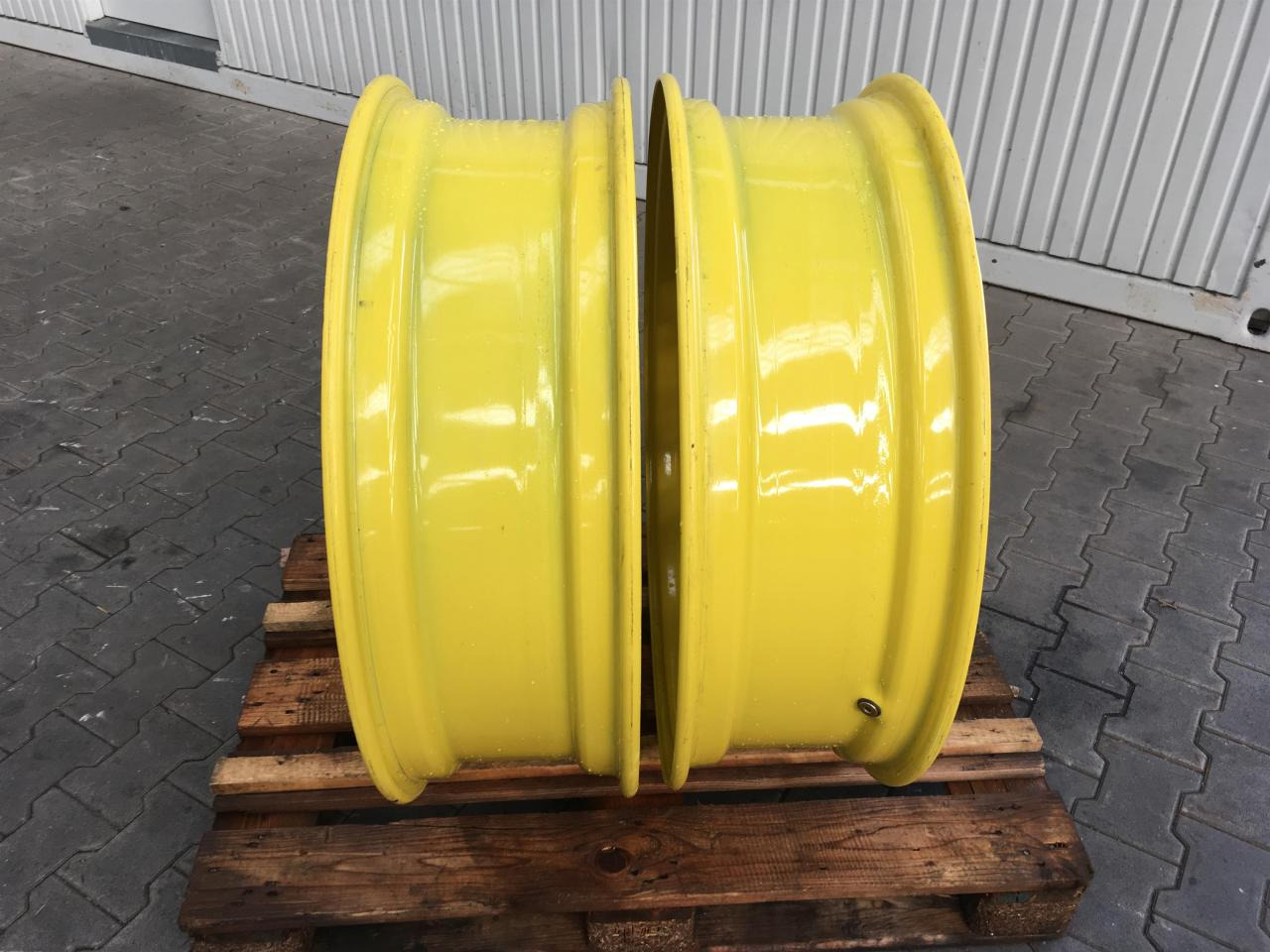 John Deere 10x34 - Pneu pour Machine agricole: photos 2 John Deere 10x34 - Pneu pour Machine agricole: photos 2
