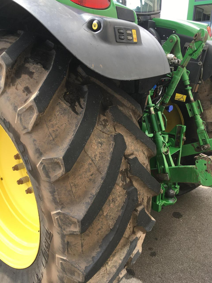 John Deere 6140R - Tracteur agricole: photos 5 John Deere 6140R - Tracteur agricole: photos 5