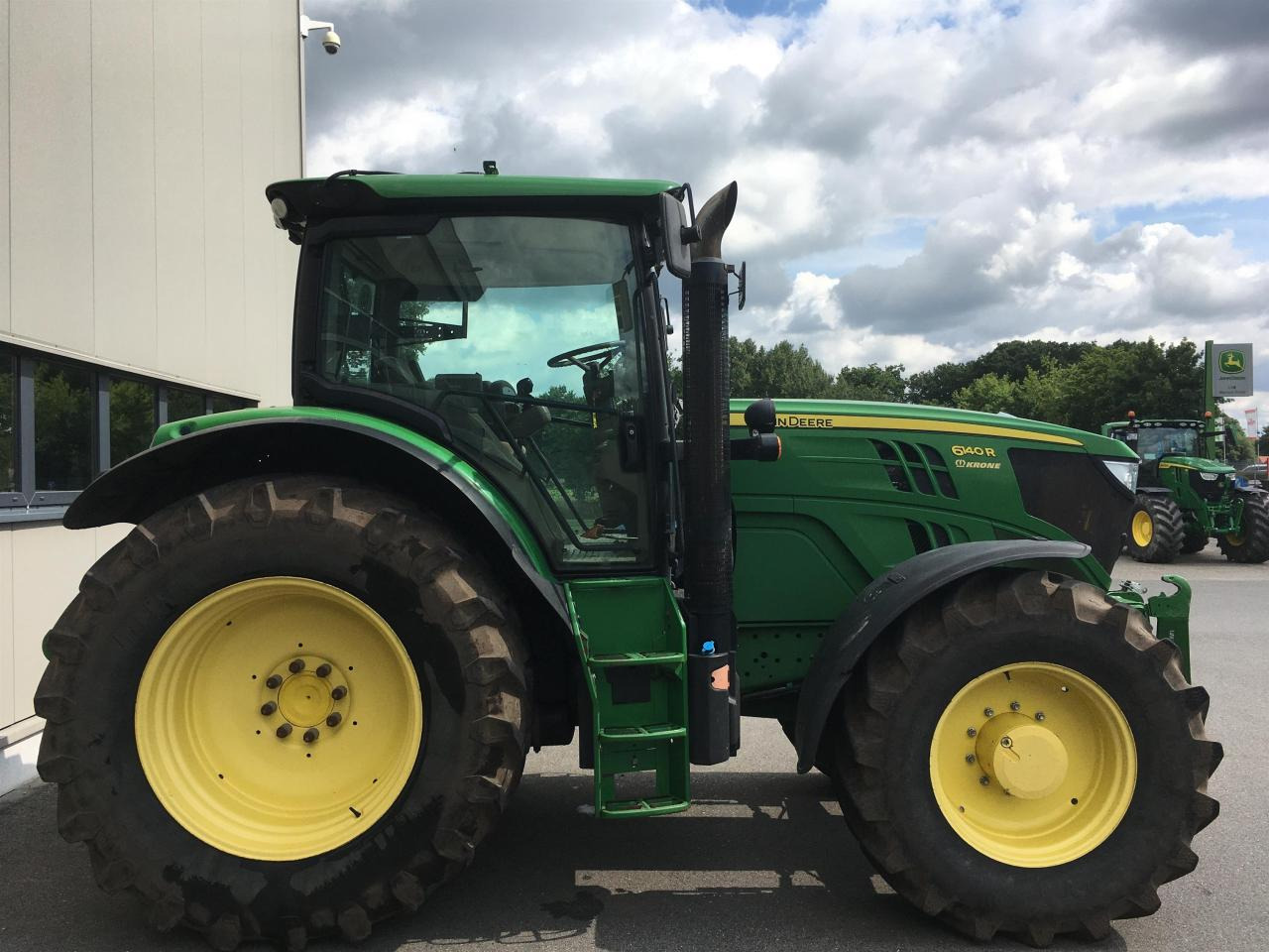 John Deere 6140R - Tracteur agricole: photos 2 John Deere 6140R - Tracteur agricole: photos 2