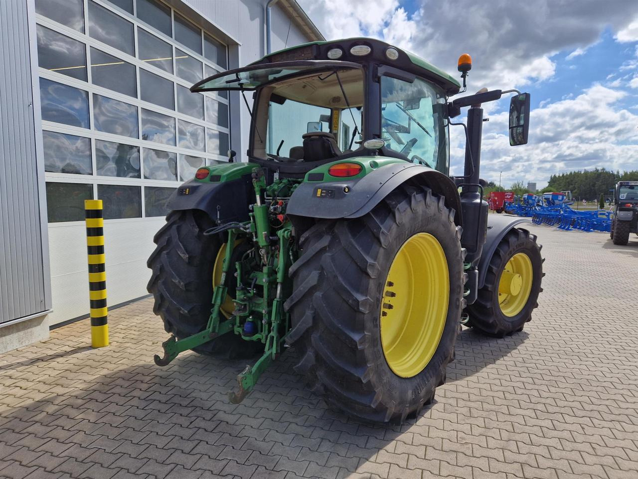 John Deere 6145R - Tracteur agricole: photos 3 John Deere 6145R - Tracteur agricole: photos 3