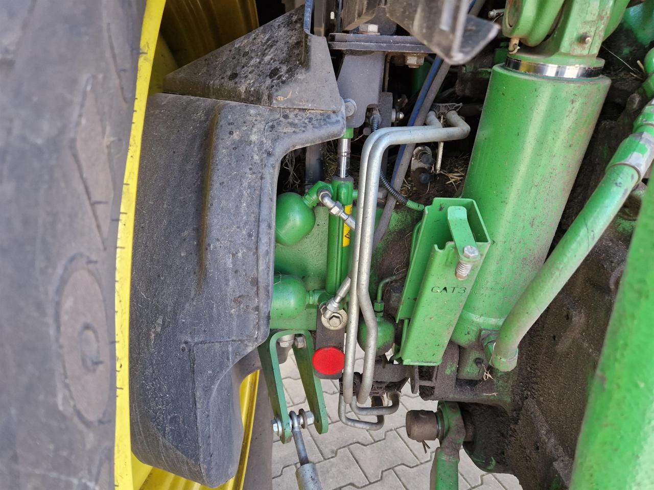 John Deere 6145R - Tracteur agricole: photos 5 John Deere 6145R - Tracteur agricole: photos 5
