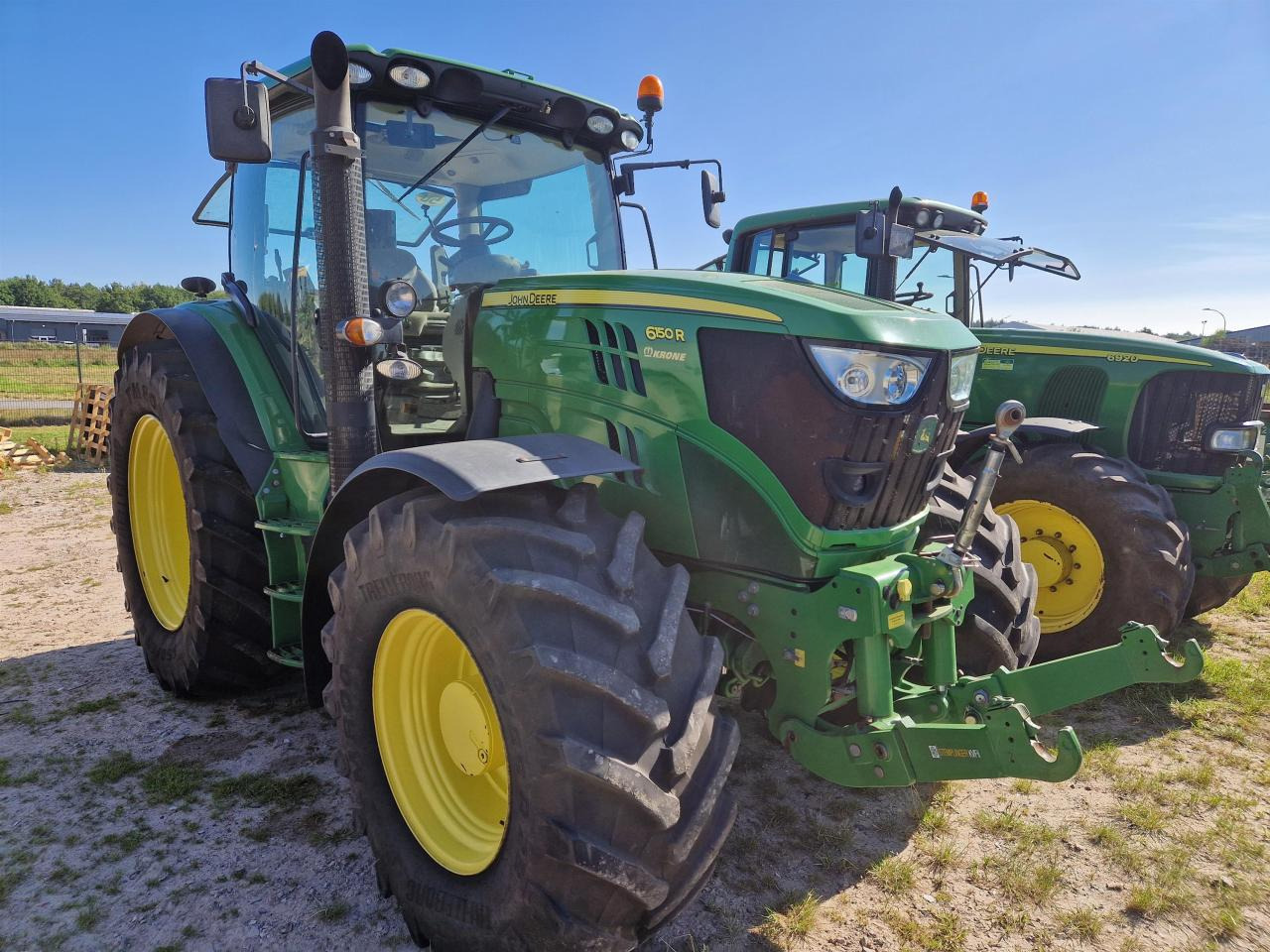 John Deere 6150R - Tracteur agricole: photos 1 John Deere 6150R - Tracteur agricole: photos 1