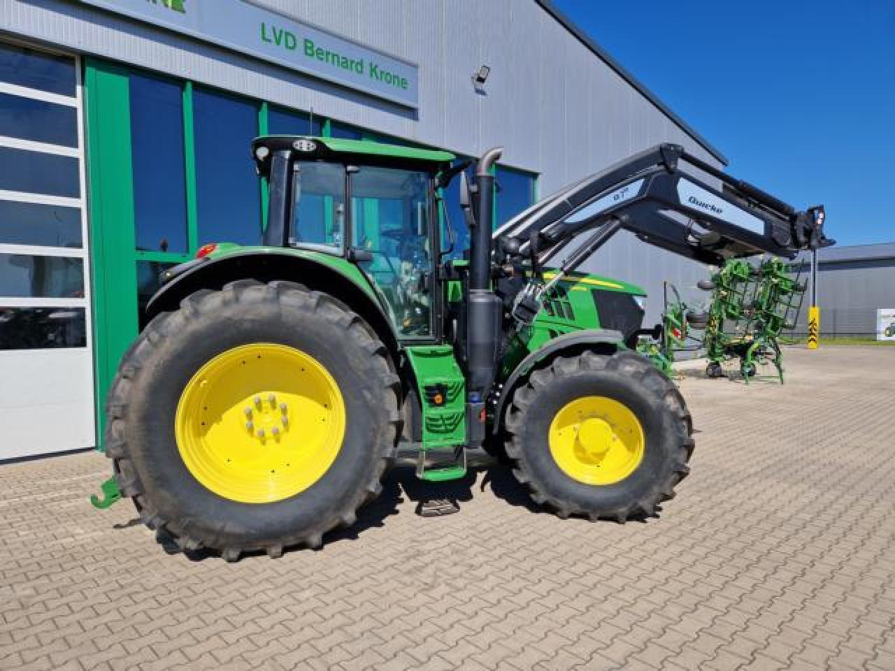 John Deere 6195M - Tracteur agricole: photos 4 John Deere 6195M - Tracteur agricole: photos 4