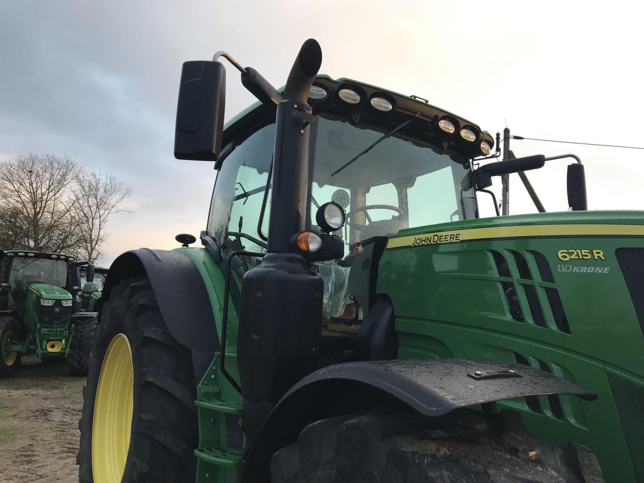 John Deere 6215R - Tracteur agricole: photos 2 John Deere 6215R - Tracteur agricole: photos 2