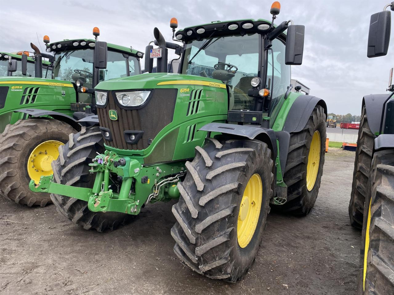 John Deere 6215R - Tracteur agricole: photos 2 John Deere 6215R - Tracteur agricole: photos 2