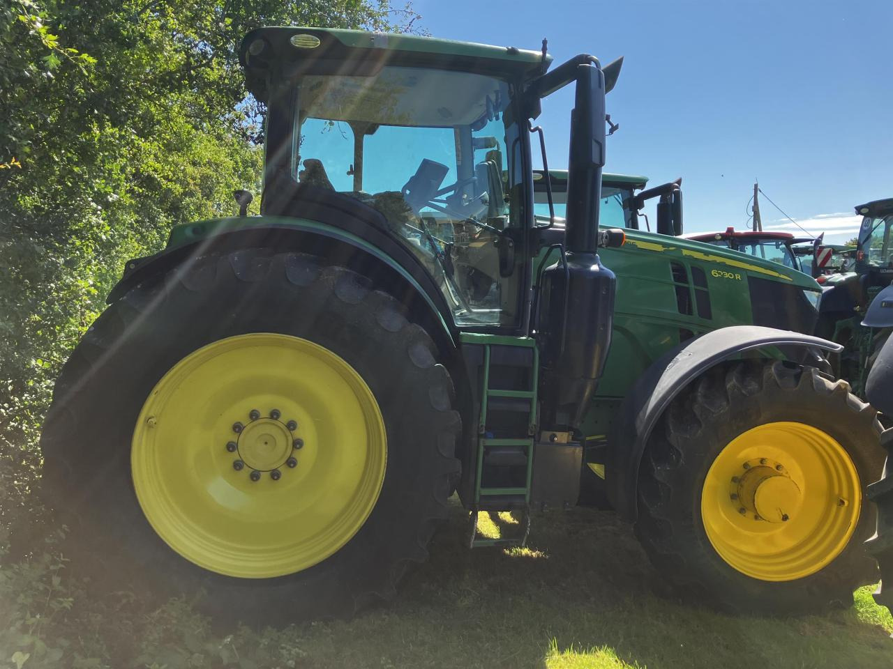 John Deere 6230R - Tracteur agricole: photos 2 John Deere 6230R - Tracteur agricole: photos 2