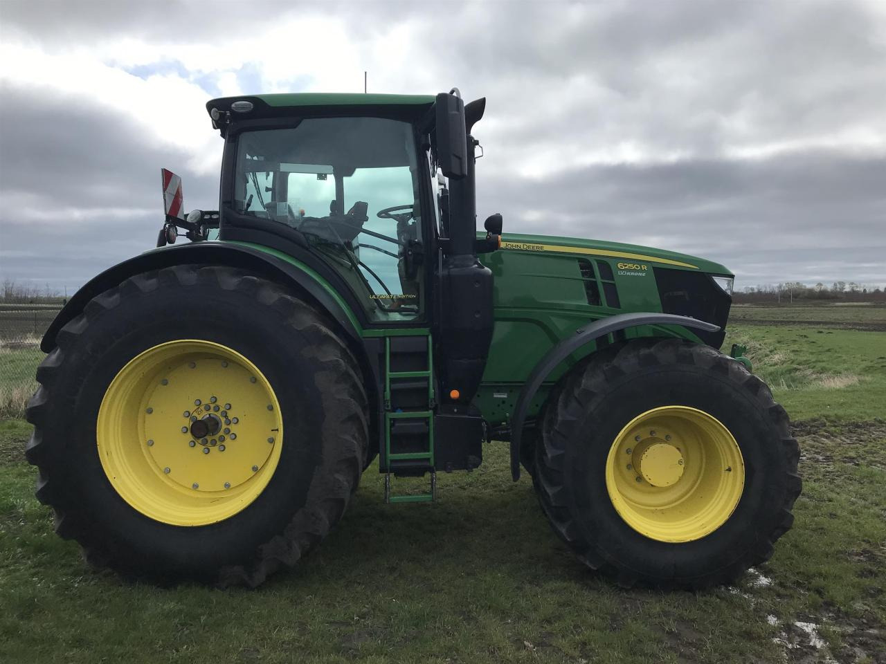 John Deere 6250R - Tracteur agricole: photos 2 John Deere 6250R - Tracteur agricole: photos 2