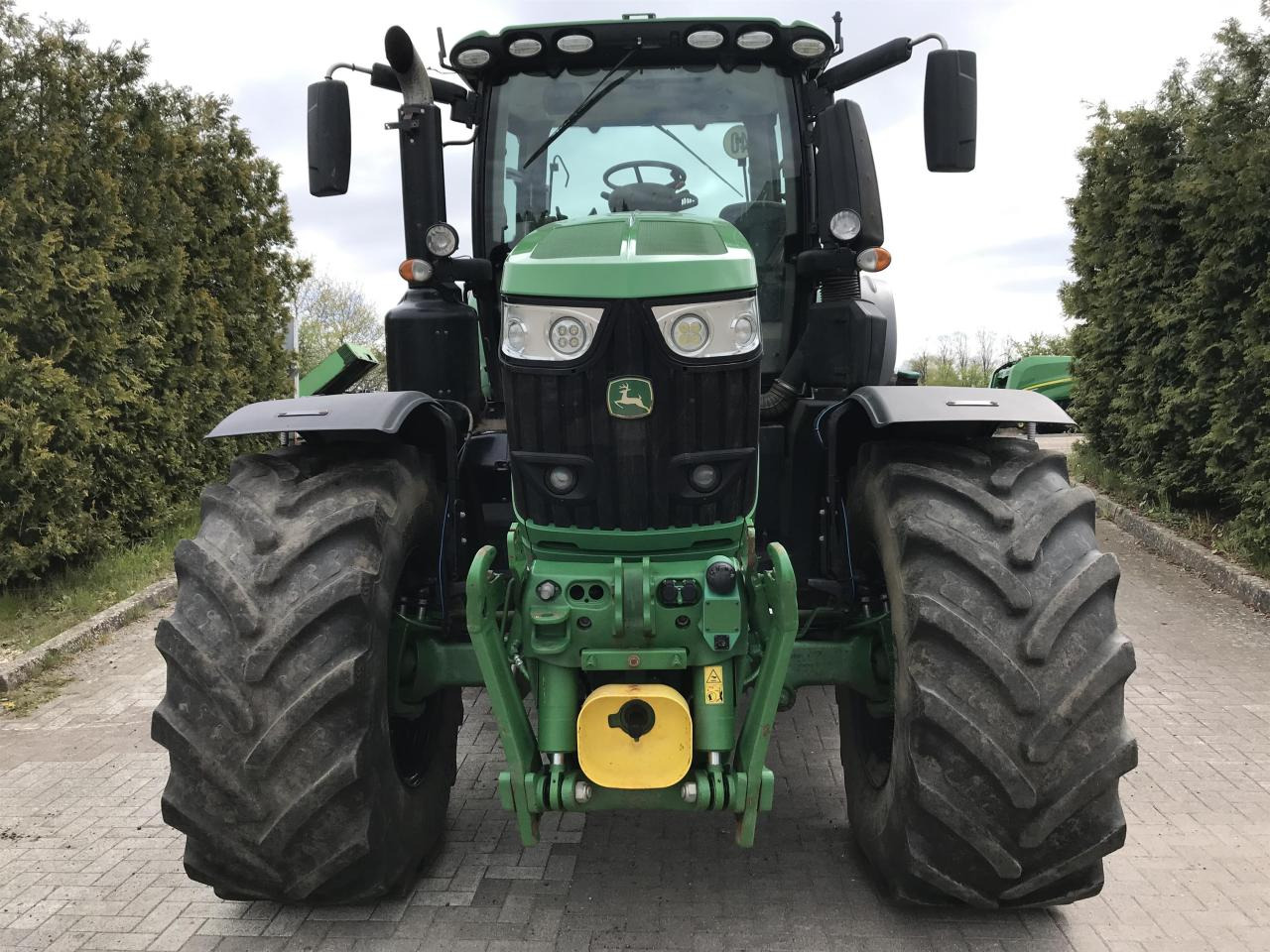 John Deere 6250R - Tracteur agricole: photos 3 John Deere 6250R - Tracteur agricole: photos 3