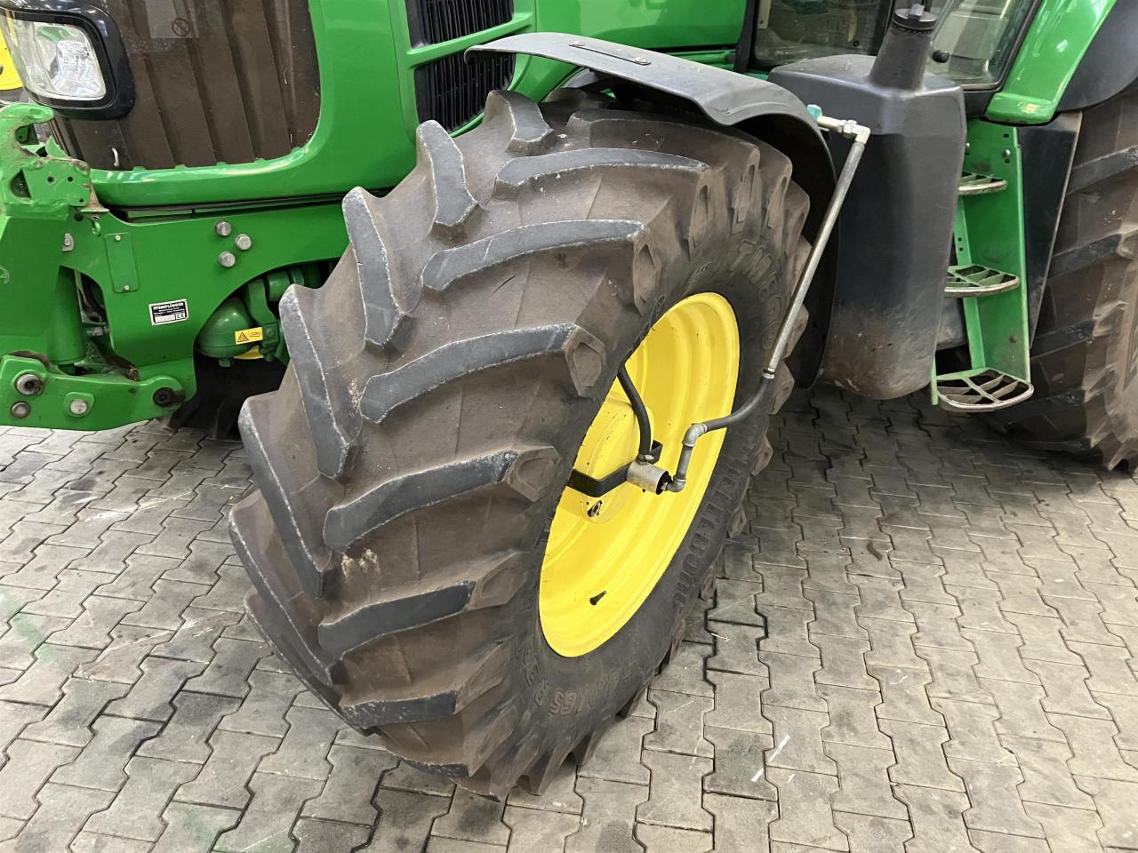John Deere 6830 Premium - Tracteur agricole: photos 2 John Deere 6830 Premium - Tracteur agricole: photos 2