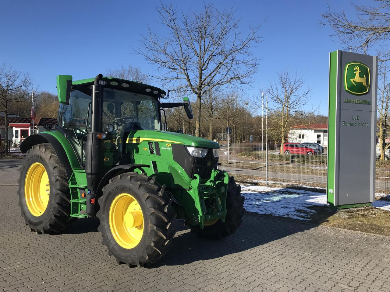John Deere 6R 130 - Tracteur agricole: photos 1 John Deere 6R 130 - Tracteur agricole: photos 1