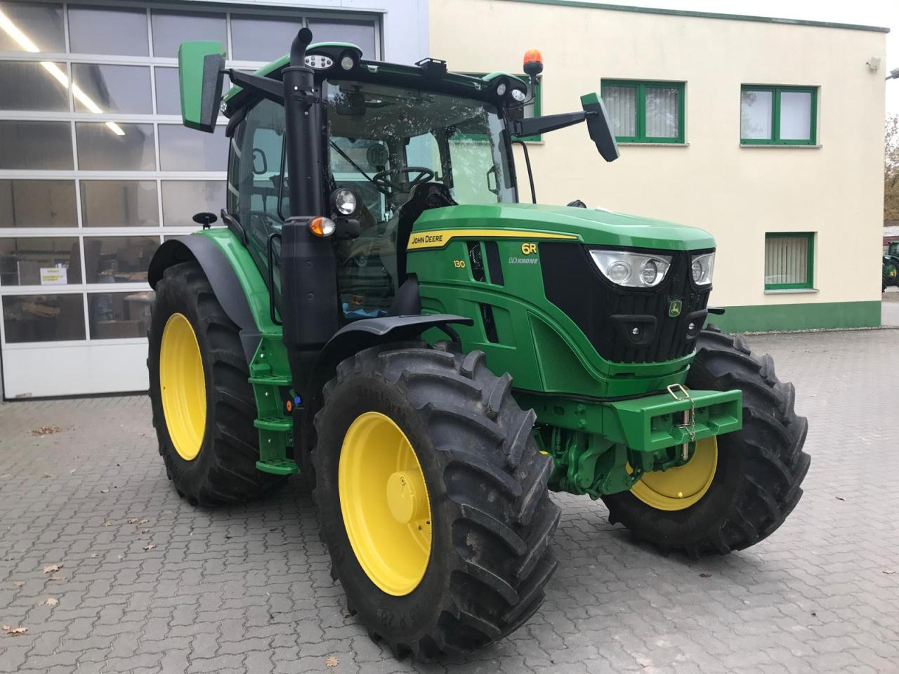 John Deere 6R 130 - Tracteur agricole: photos 3 John Deere 6R 130 - Tracteur agricole: photos 3