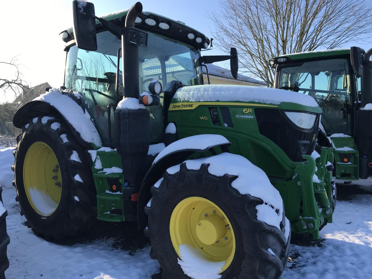 John Deere 6R 140 - Tracteur agricole: photos 1 John Deere 6R 140 - Tracteur agricole: photos 1