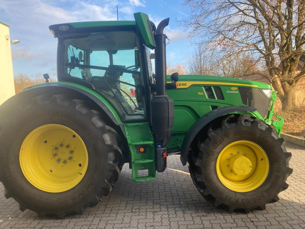 John Deere 6R 155 - Tracteur agricole: photos 2 John Deere 6R 155 - Tracteur agricole: photos 2