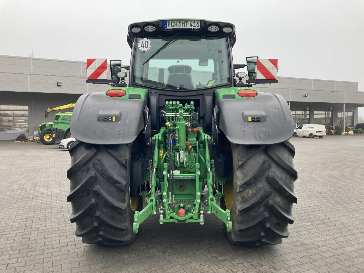 John Deere 6R 215 - Tracteur agricole: photos 3 John Deere 6R 215 - Tracteur agricole: photos 3