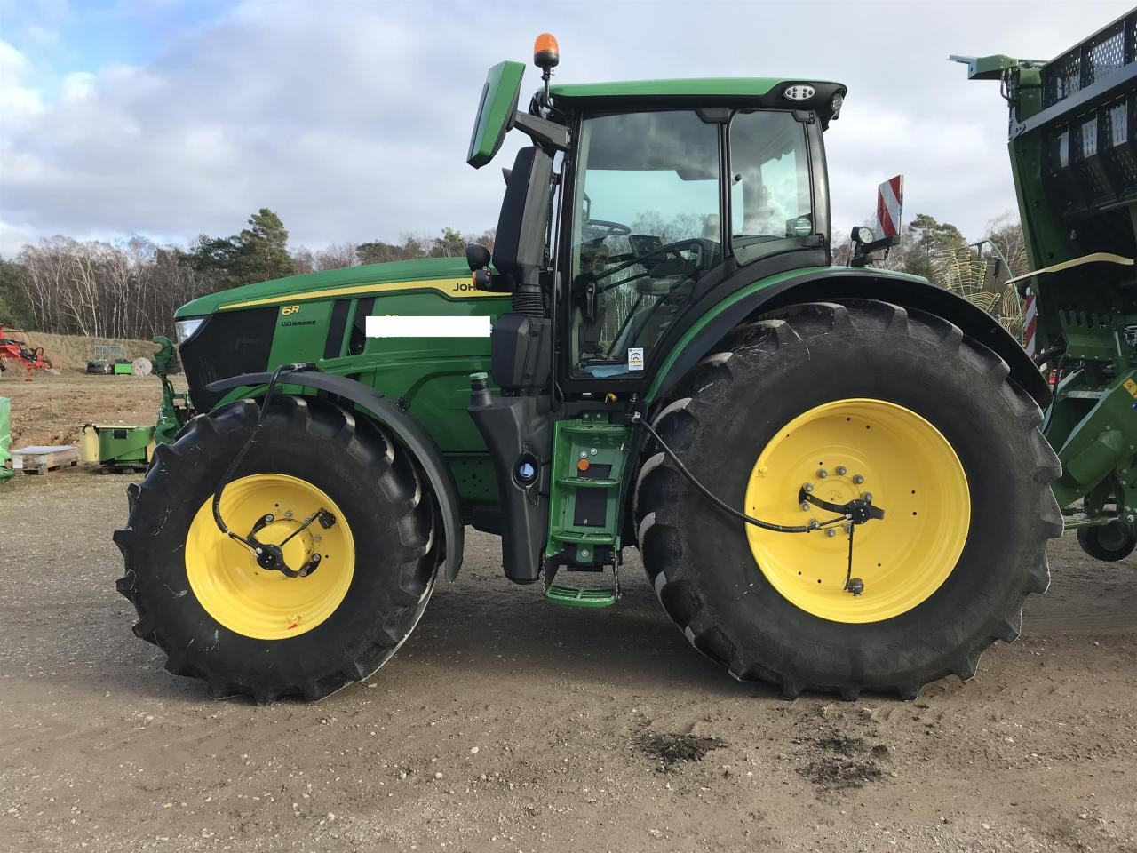 John Deere 6R 250 - Tracteur agricole: photos 1 John Deere 6R 250 - Tracteur agricole: photos 1