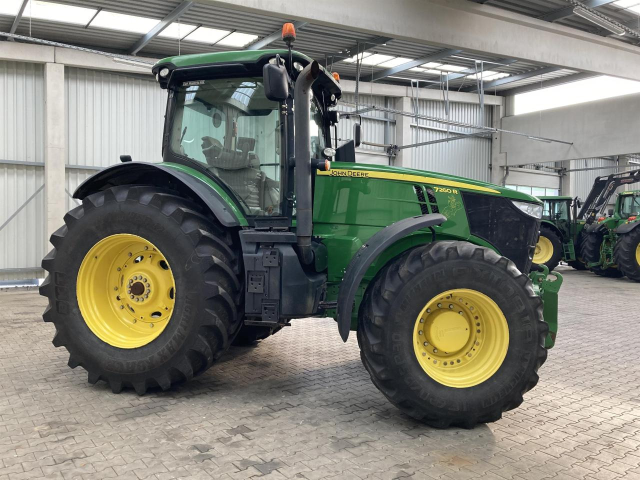 John Deere 7260R - Tracteur agricole: photos 4 John Deere 7260R - Tracteur agricole: photos 4