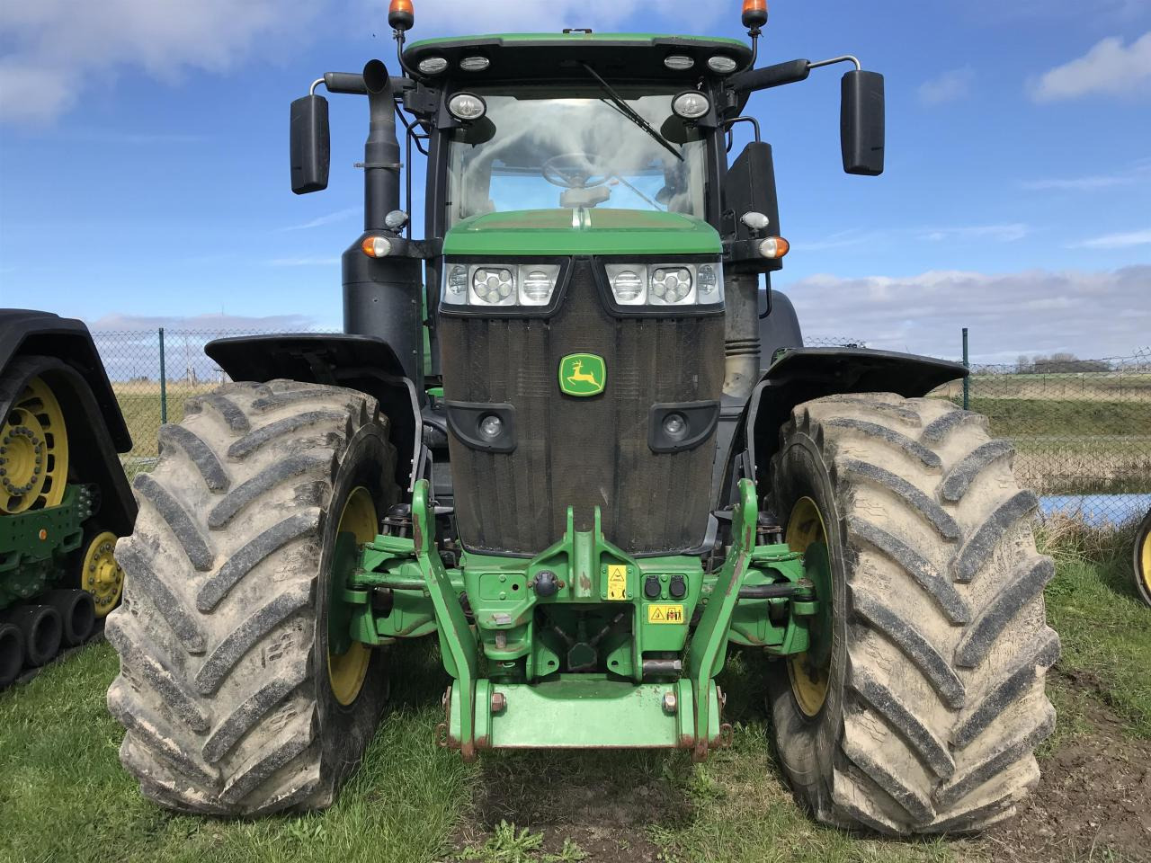 John Deere 7310R - Tracteur agricole: photos 3 John Deere 7310R - Tracteur agricole: photos 3