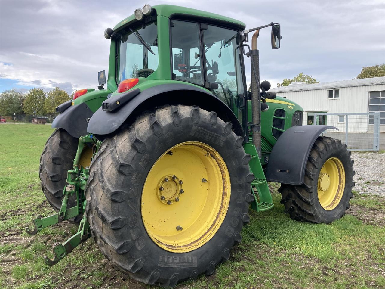 John Deere 7430 - Tracteur agricole: photos 5 John Deere 7430 - Tracteur agricole: photos 5