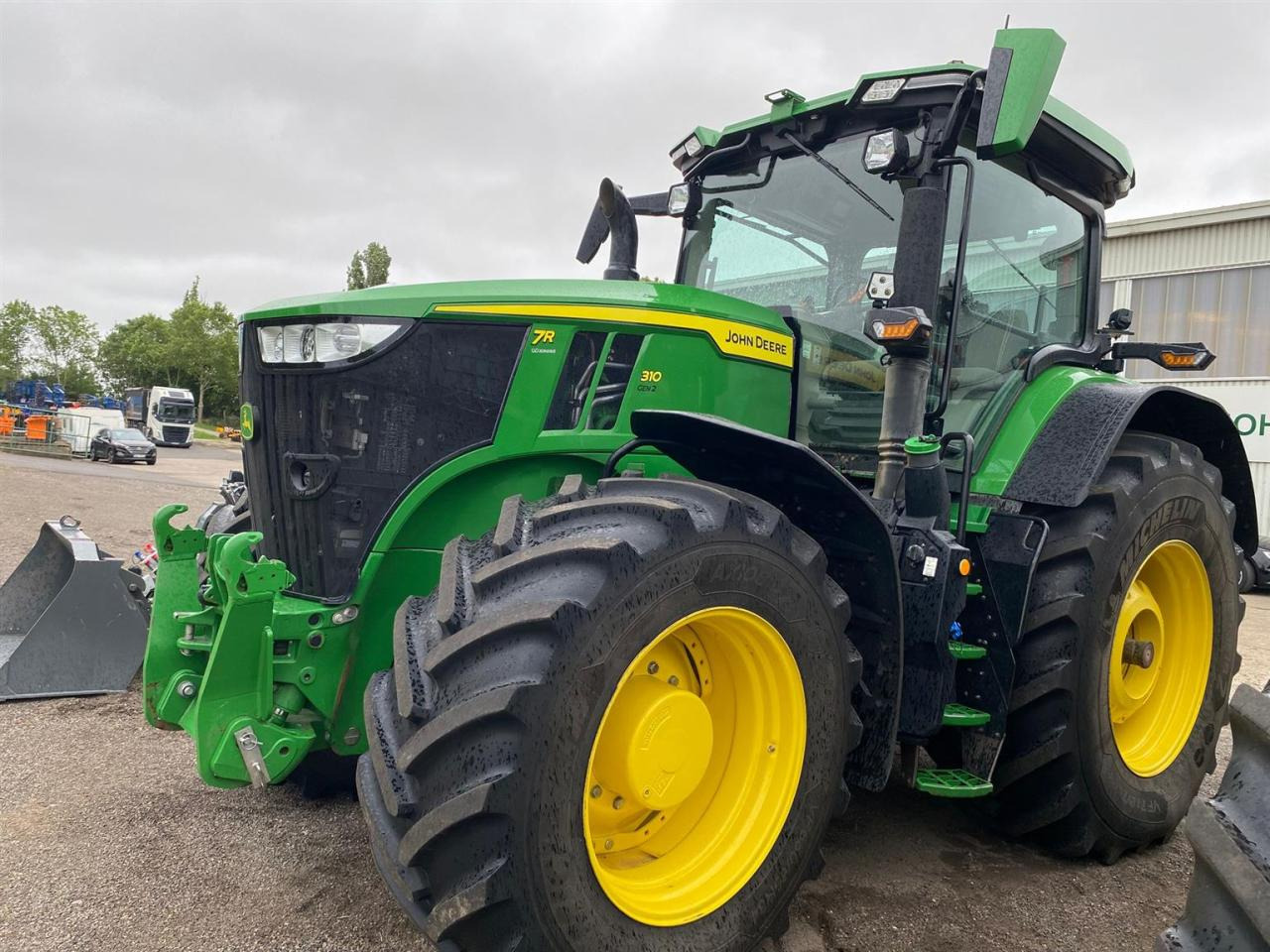 John Deere 7R 310 - Tracteur agricole: photos 1 John Deere 7R 310 - Tracteur agricole: photos 1