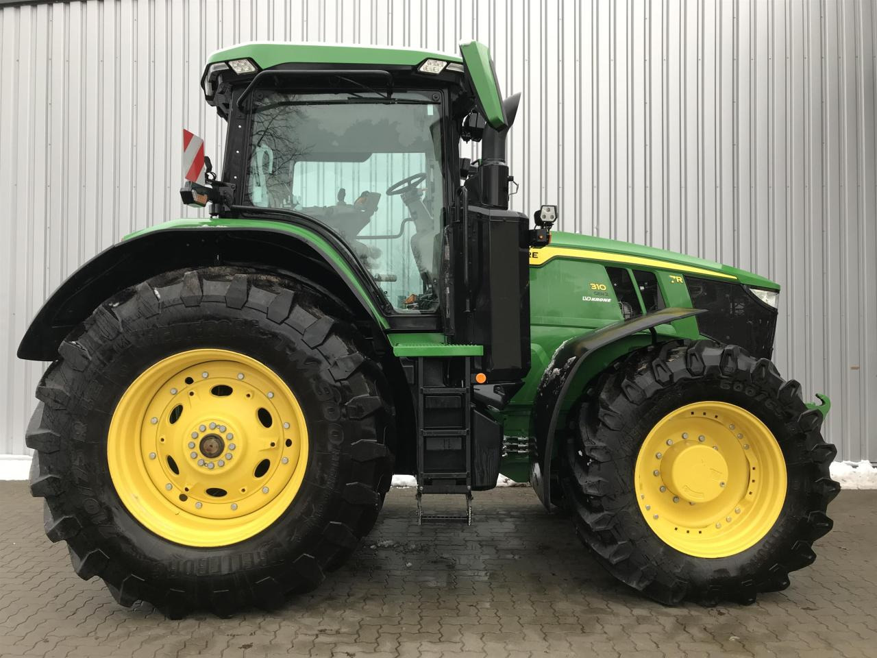 John Deere 7R 310 (MY21) - Tracteur agricole: photos 2 John Deere 7R 310 (MY21) - Tracteur agricole: photos 2