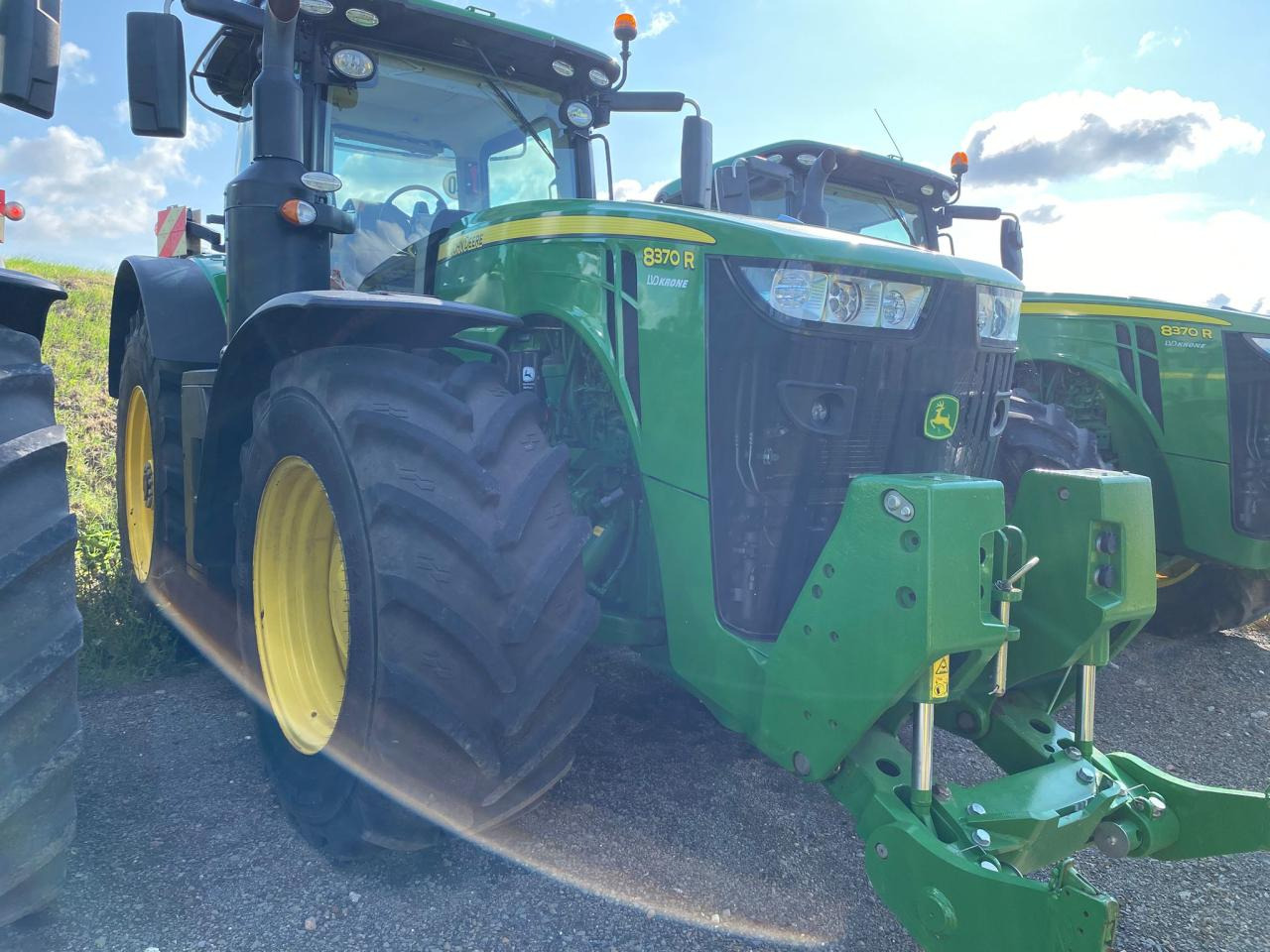 John Deere 8370R - Tracteur agricole: photos 3 John Deere 8370R - Tracteur agricole: photos 3