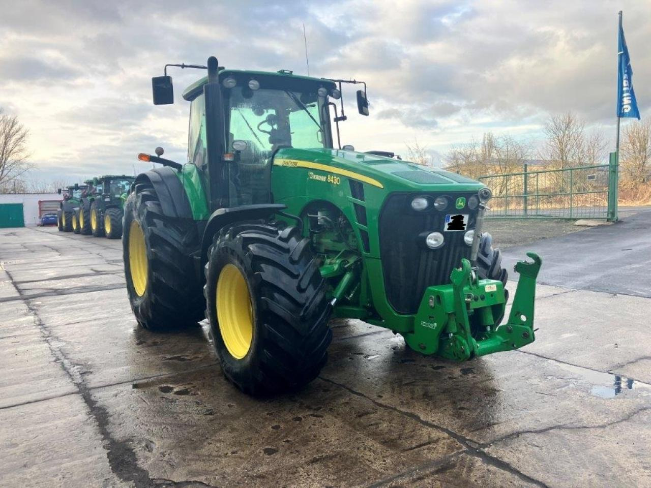 John Deere 8430 - Tracteur agricole: photos 3 John Deere 8430 - Tracteur agricole: photos 3
