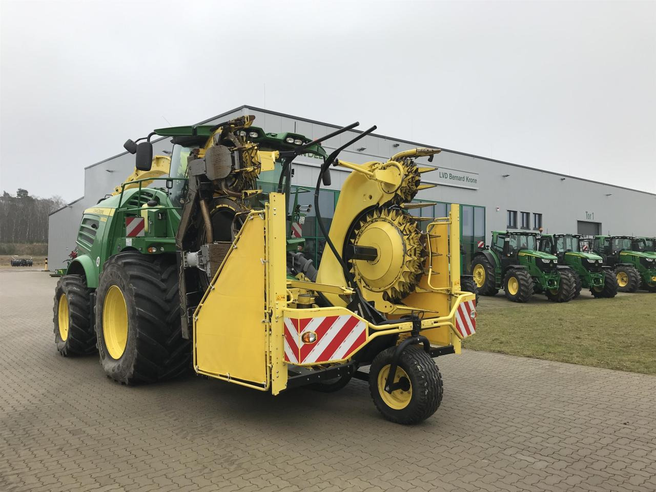 John Deere 8600 - Ensileuse: photos 2 John Deere 8600 - Ensileuse: photos 2