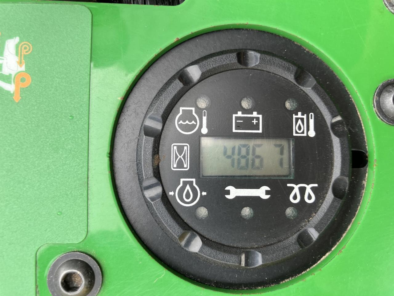 John Deere F1570 Frontmäher - Motofaucheuse: photos 5 John Deere F1570 Frontmäher - Motofaucheuse: photos 5