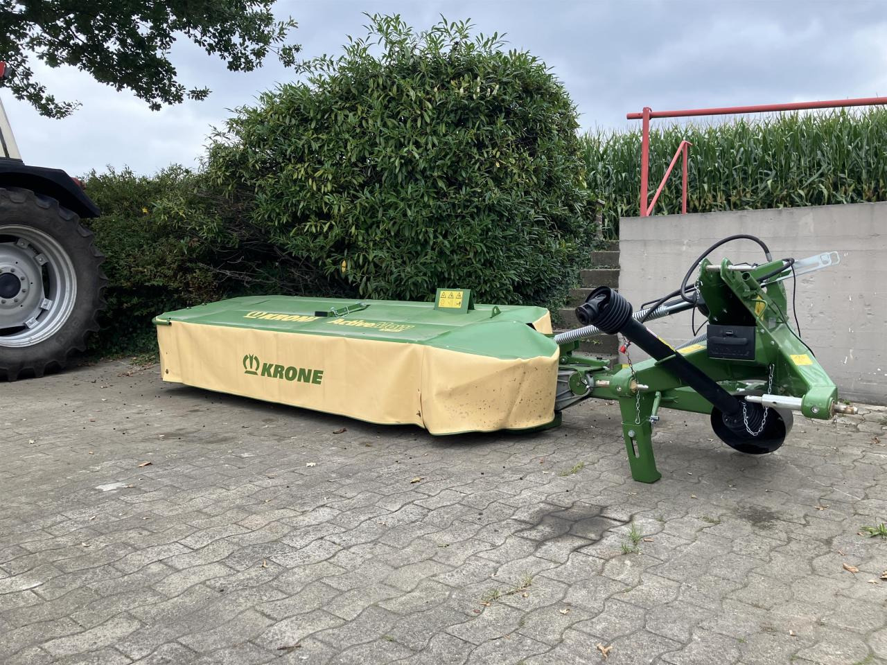 Krone ActiveMow R 280 - Faucheuse: photos 1 Krone ActiveMow R 280 - Faucheuse: photos 1