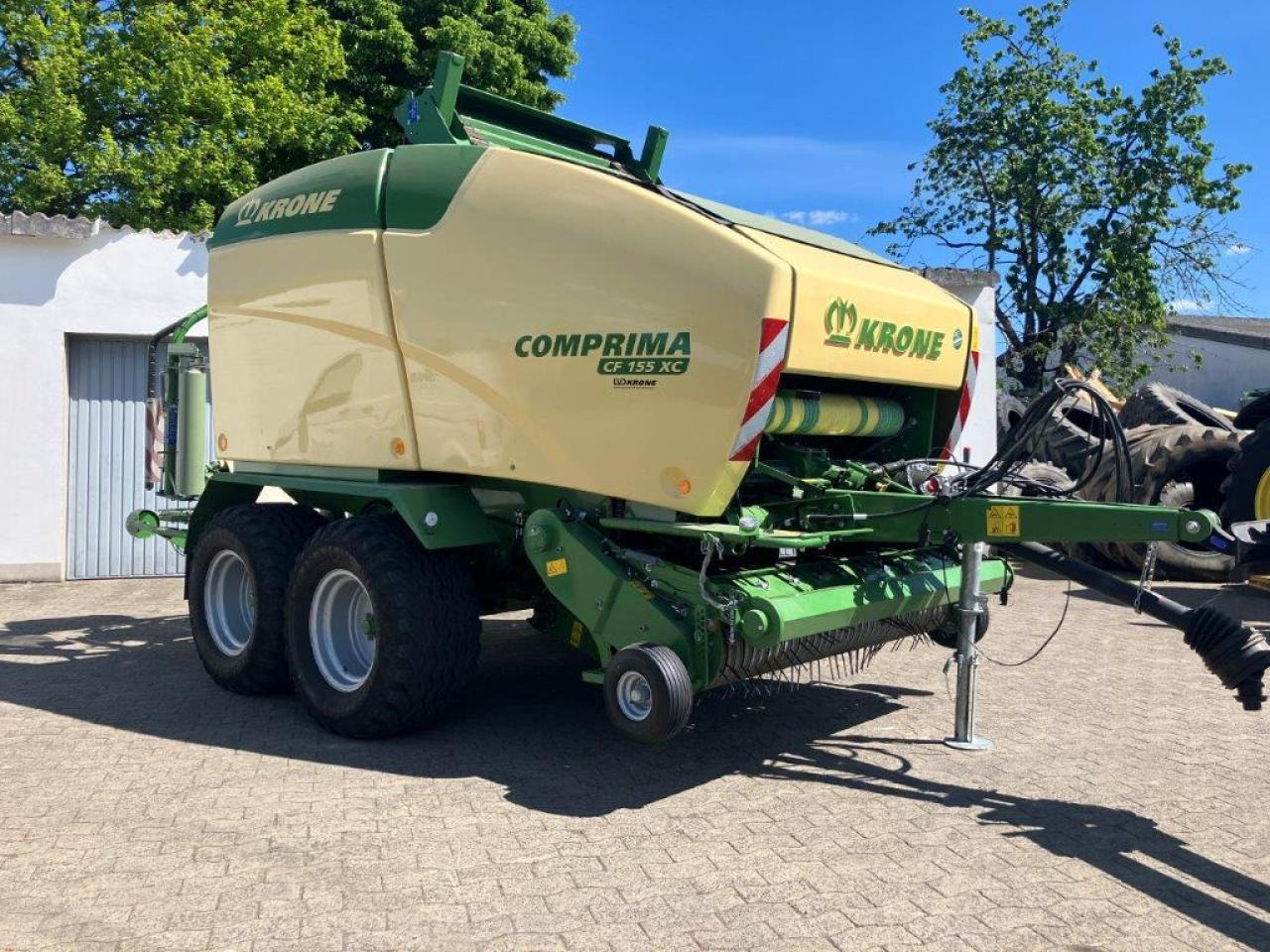 Krone CF 155 XC - Presse à balles rondes: photos 2 Krone CF 155 XC - Presse à balles rondes: photos 2