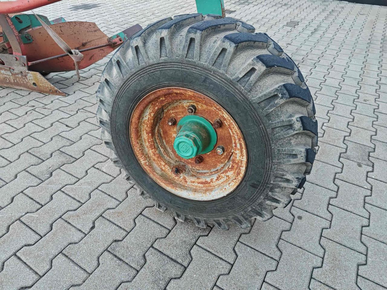 Kverneland KPBB 100-19 - Charrue: photos 4 Kverneland KPBB 100-19 - Charrue: photos 4