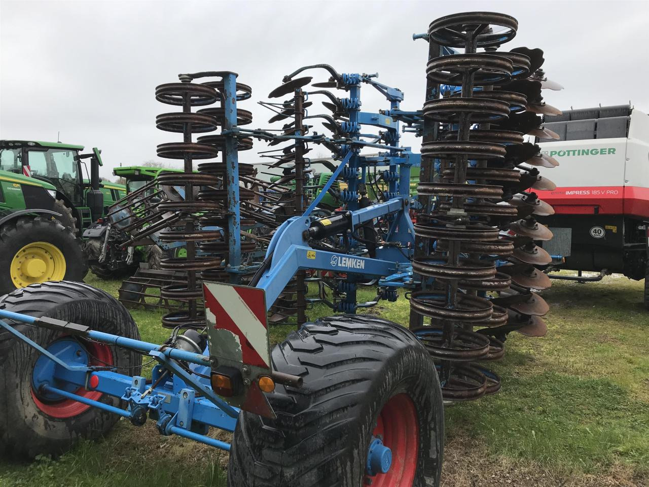 Lemken RUBIN 9/500 KUH - Cover crop: photos 4 Lemken RUBIN 9/500 KUH - Cover crop: photos 4