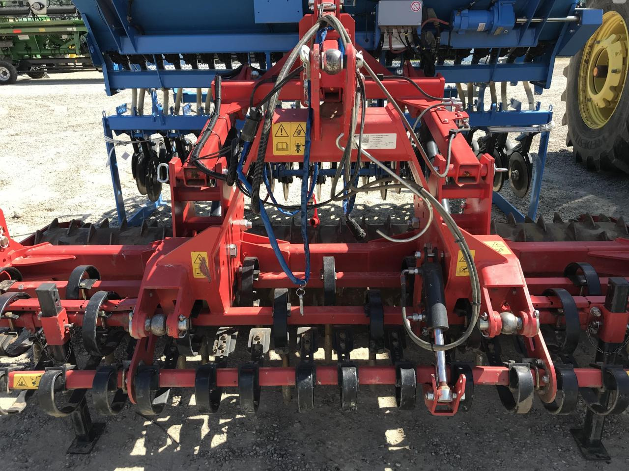Lemken Saphir 8 Autoload - Semoir: photos 2 Lemken Saphir 8 Autoload - Semoir: photos 2