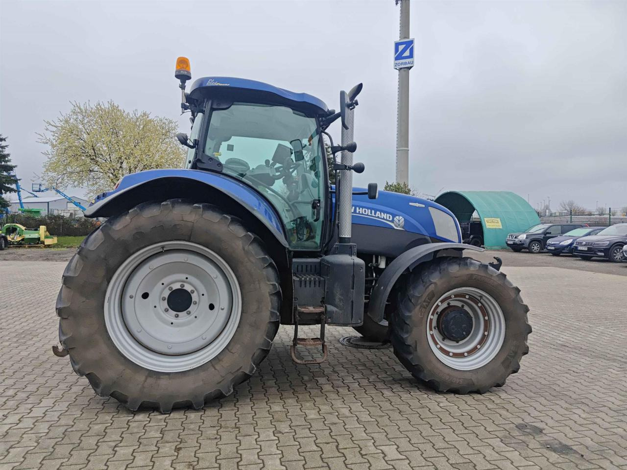 New Holland T7.200 - Tracteur agricole: photos 2 New Holland T7.200 - Tracteur agricole: photos 2