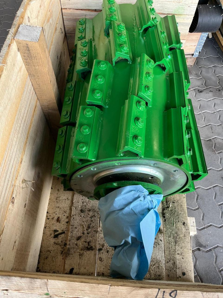 John Deere Häckseltrommel 40 Messer - Pièces de rechange pour Machine agricole: photos 3 John Deere Häckseltrommel 40 Messer - Pièces de rechange pour Machine agricole: photos 3