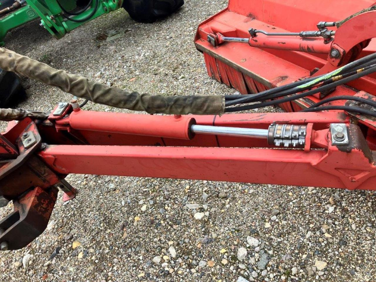 Sauerburger Alpha 2150 - Broyeur à axe horizontal: photos 4 Sauerburger Alpha 2150 - Broyeur à axe horizontal: photos 4