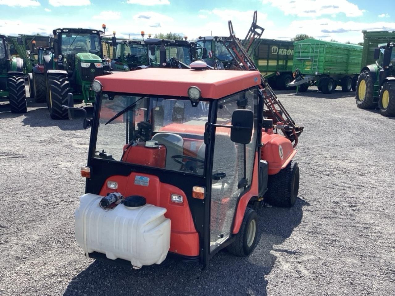 Smithco Spray Star 2000 - Pulvé automoteur: photos 1 Smithco Spray Star 2000 - Pulvé automoteur: photos 1