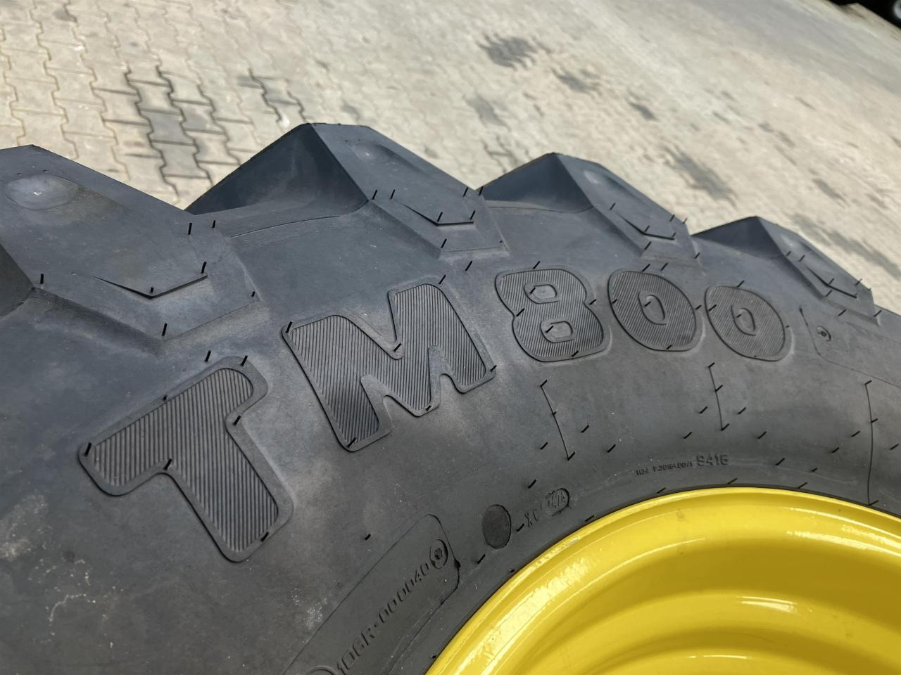 Trelleborg 600/65R28 - Pneu pour Machine agricole: photos 4 Trelleborg 600/65R28 - Pneu pour Machine agricole: photos 4